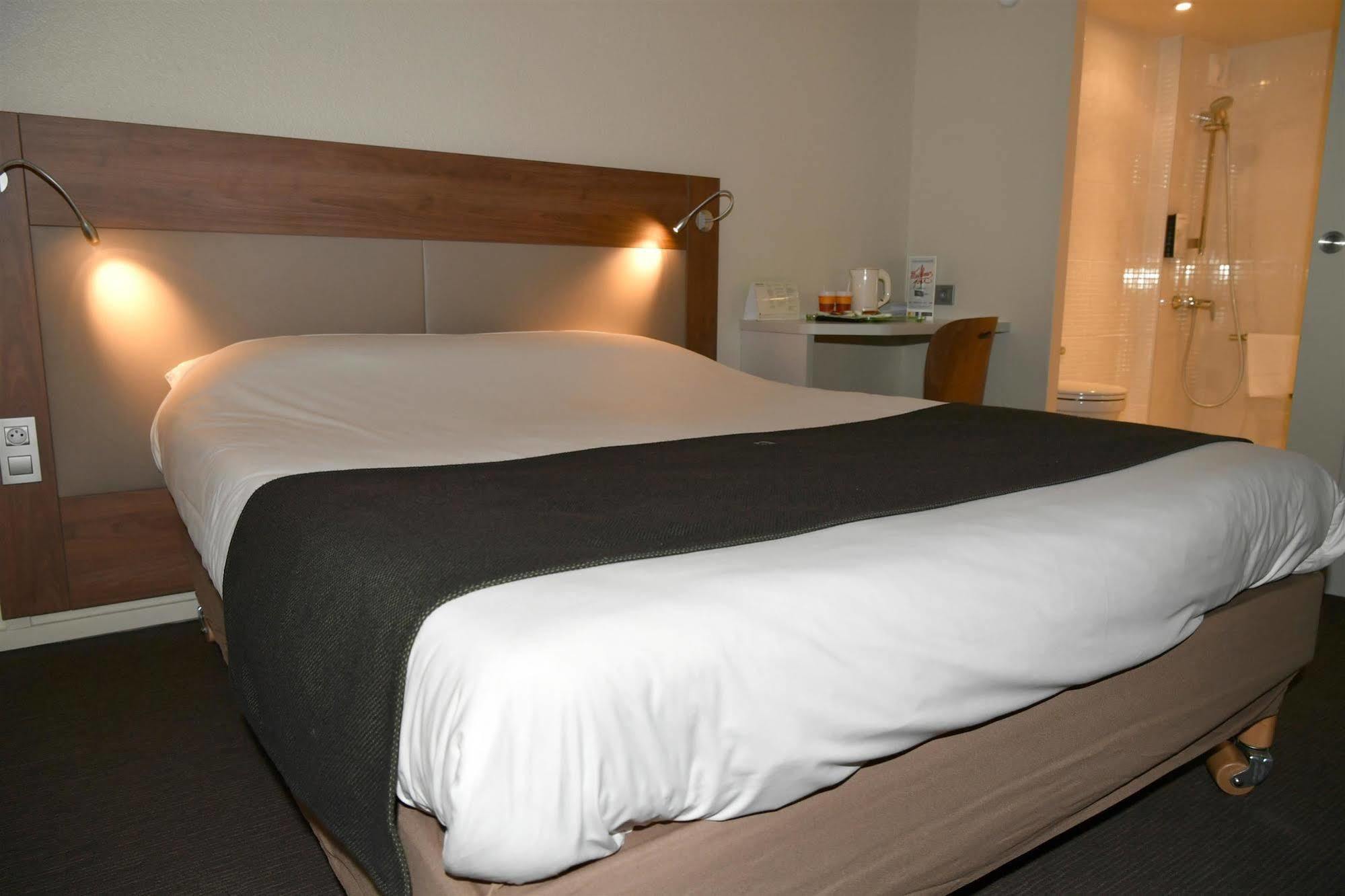 Kyriad Direct Metz Nord - Woippy Exteriör bild